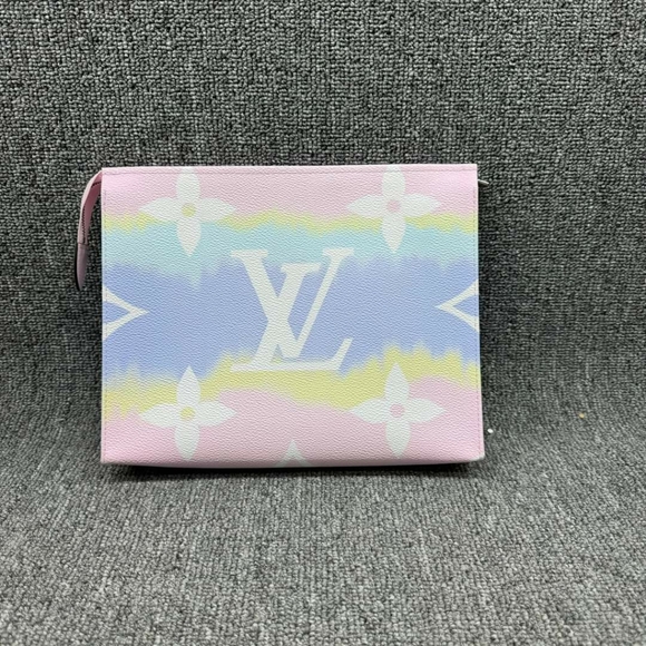 Louis Vuitton Handbags - 100% Authentic Louis Vuittion Multicolor Monogram Leather Clutch bag